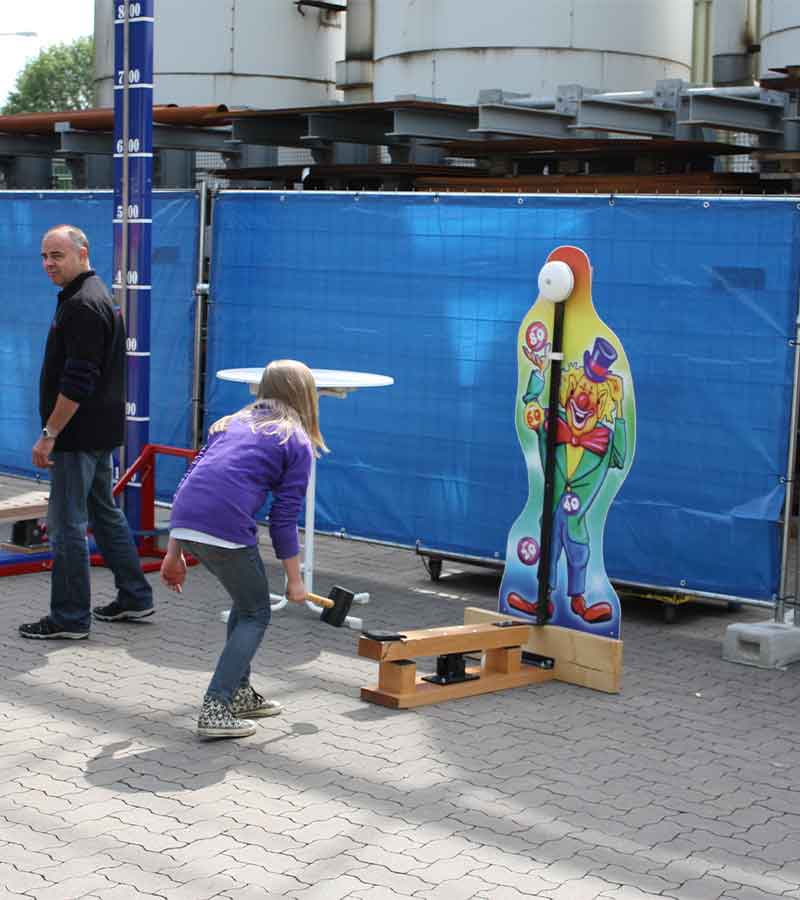Der Spassmacher Hau den Lukas Kinder