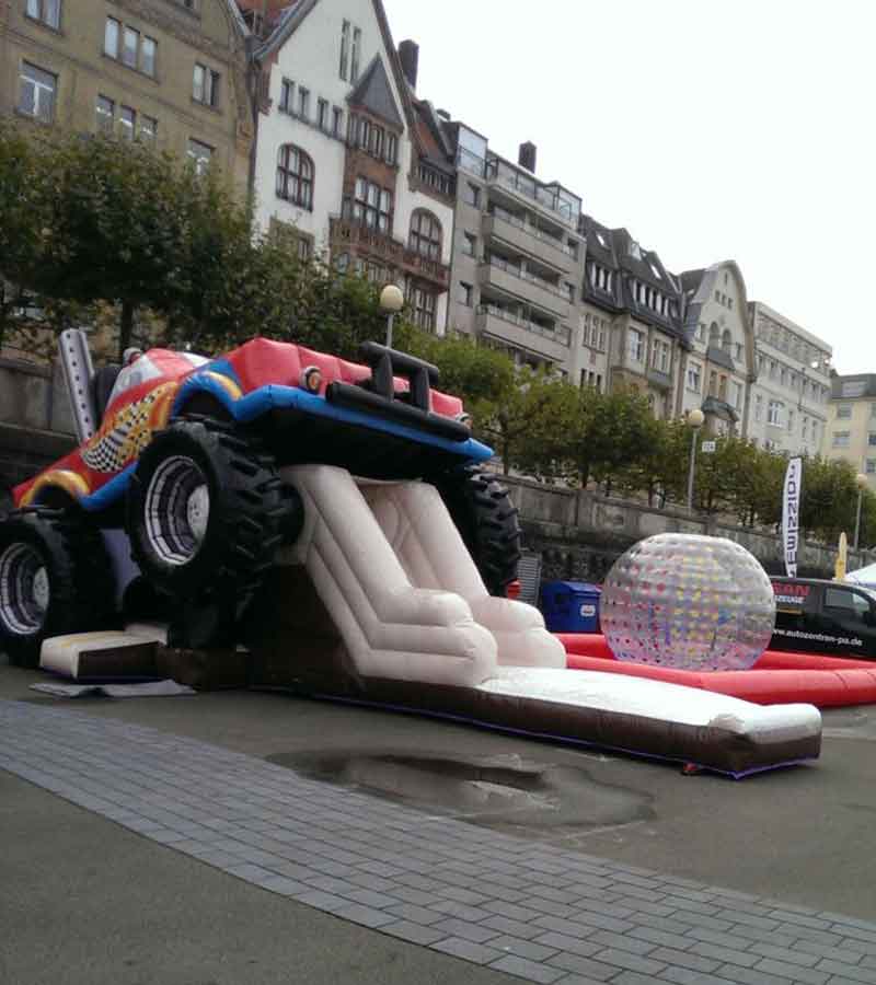 Der Spassmacher Hüpfburg Monster Truck