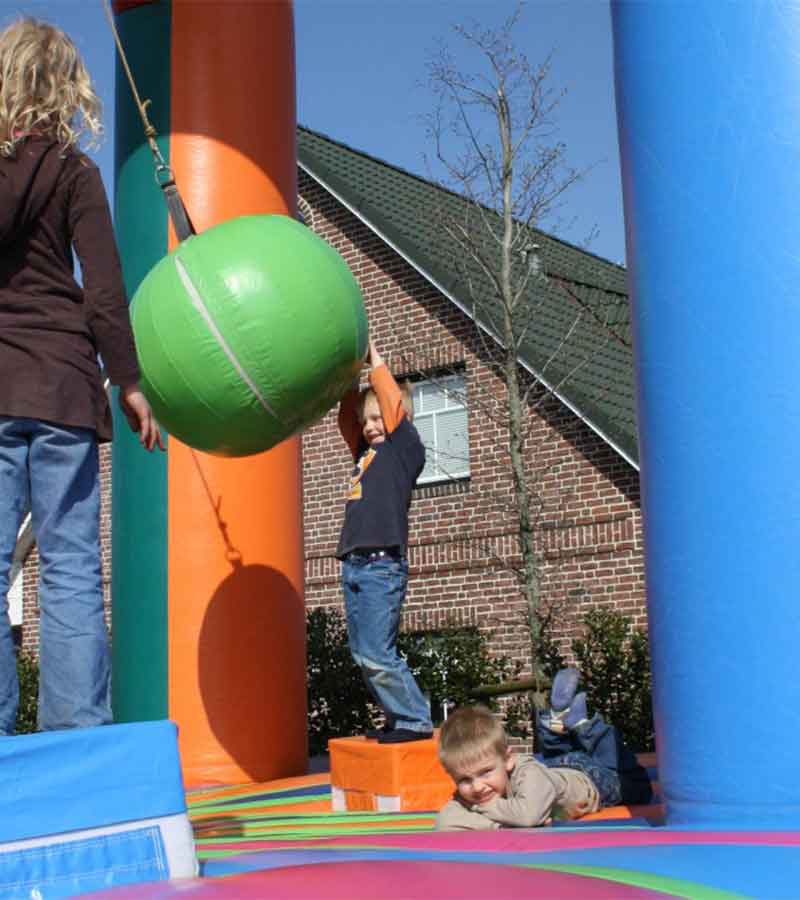 Der Spassmacher Pendelball