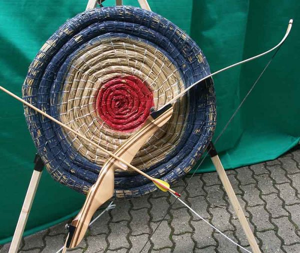 Bogenschießen für Erwachsene (inkl. 1 Betreuer)