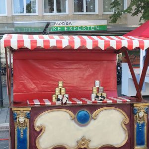 Der Spassmacher Dosenwurfstand (nostalgisch)