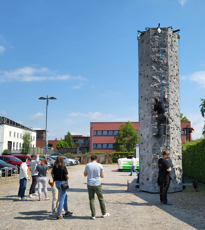 Der Spassmacher Kletterberg Megamountain 10 Meter