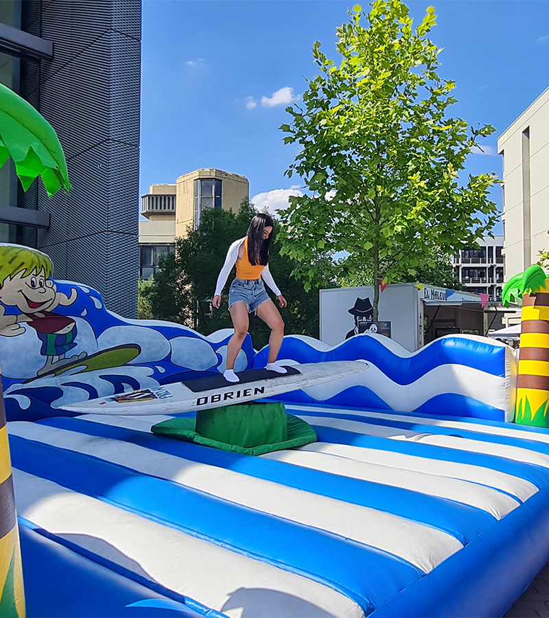 Der Spassmacher Surfboardsimulator mechanisch