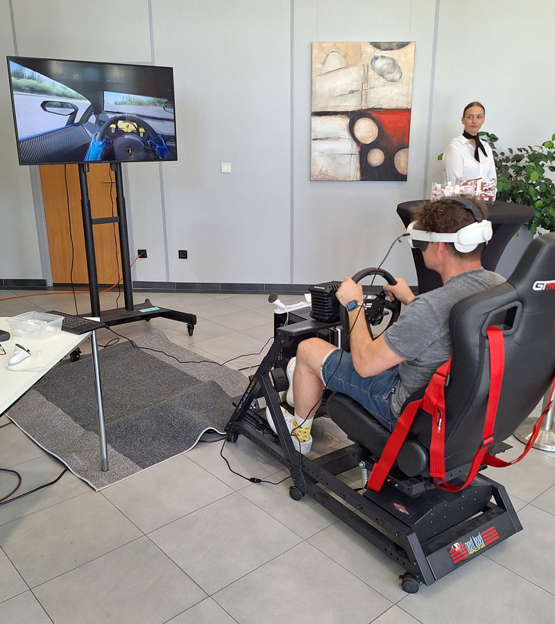 Der Spassmacher VR Rennsimulator