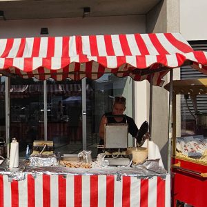 Der Spassmacher Waffelspass im Marktstand