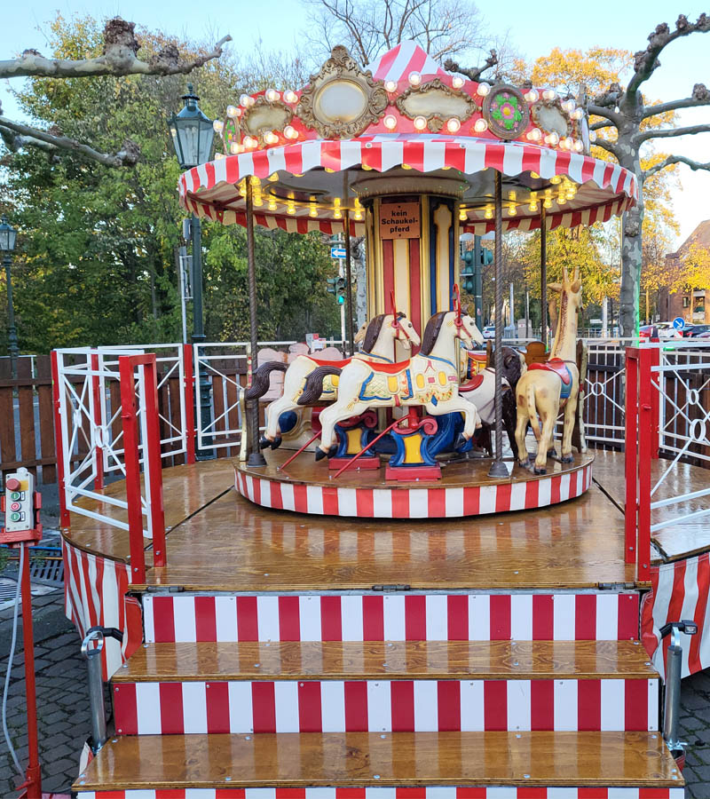 Der Spassmacher Zauberkarussell 12 Plätze